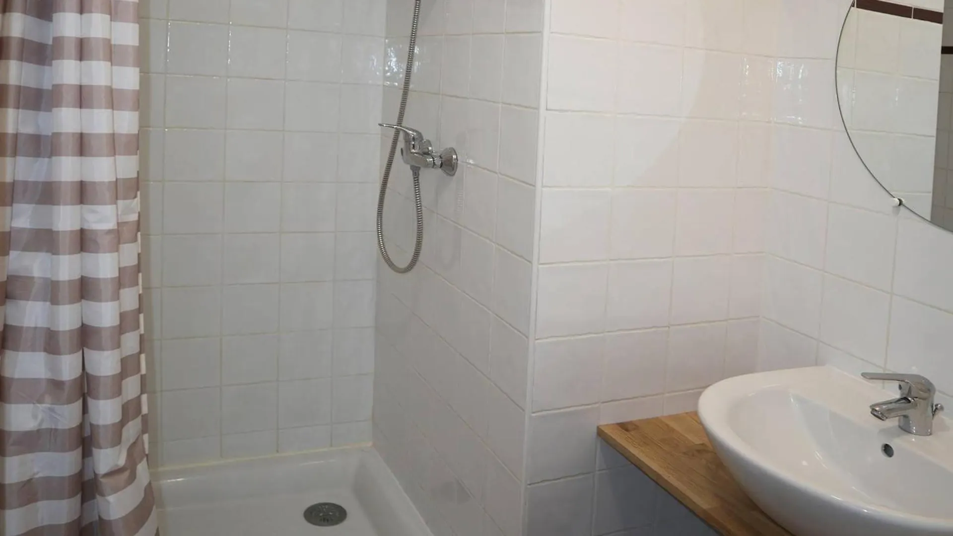Superbe Chalet Pour 10 Pers. Avec Piscine, Sauna, Cheminee, Terrasse, Skis Aux Pieds - Les Orres 1800 - Fr-1-322-118 Francia