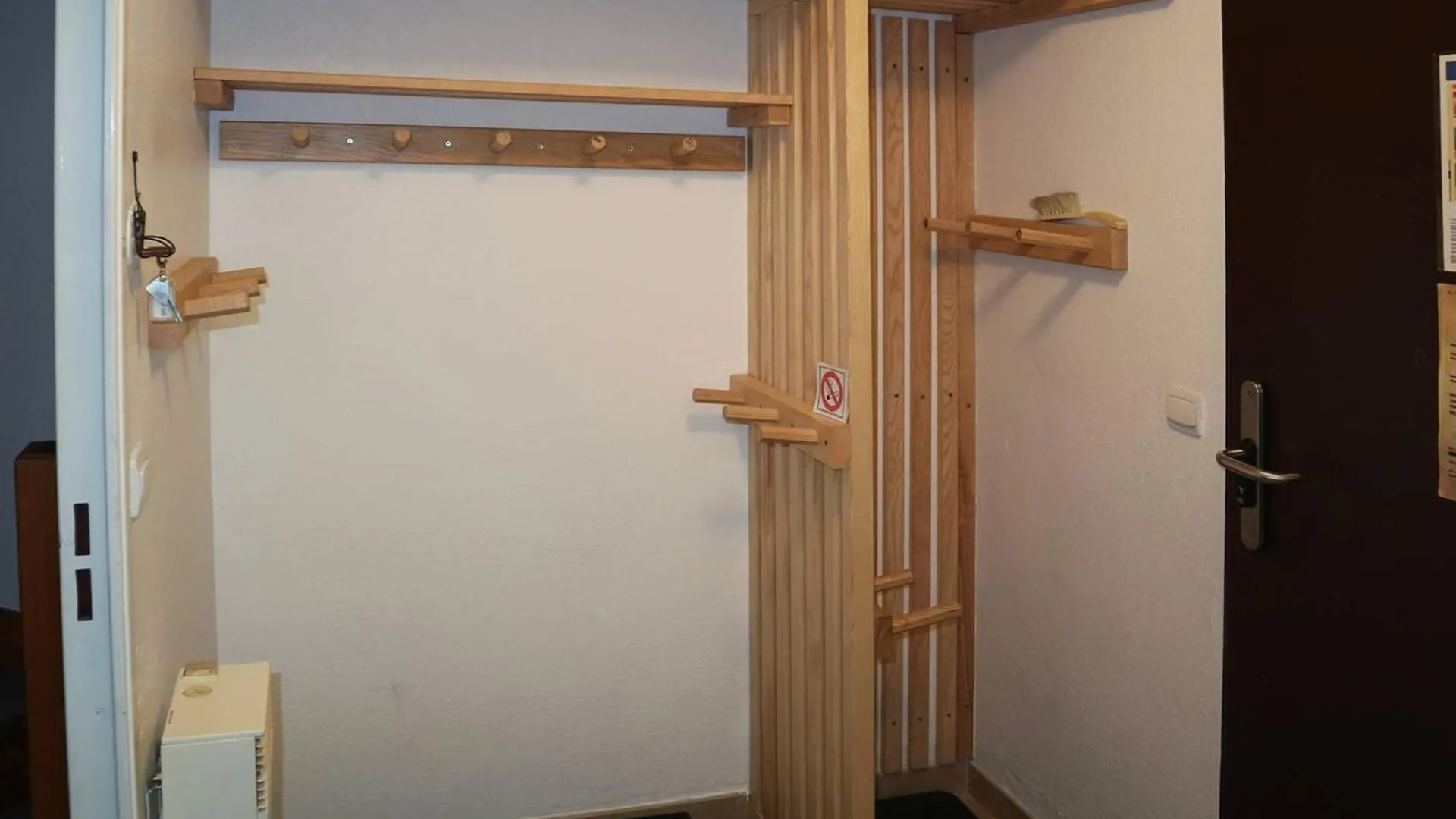 Superbe Chalet Pour 10 Pers. Avec Piscine, Sauna, Cheminee, Terrasse, Skis Aux Pieds - Les Orres 1800 - Fr-1-322-118 Francia